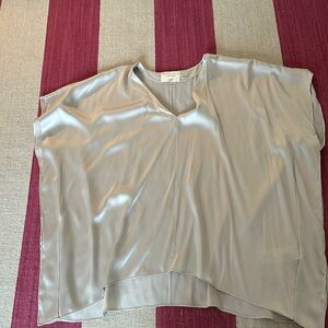 Alice and Olivia top